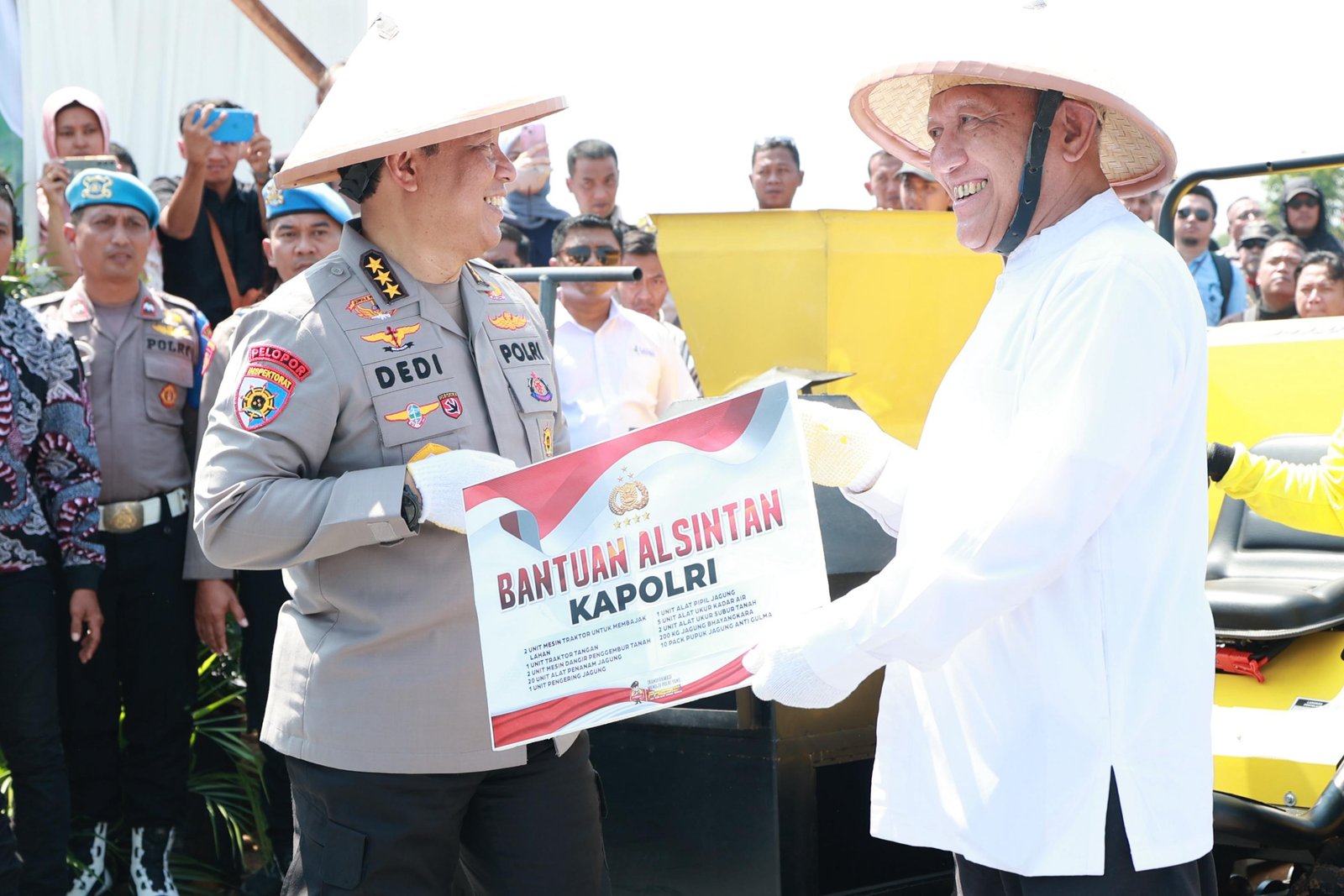 Penanaman Jagung Bersinergi Dengan Ponpes, Bukti Nyata Seluruh Komponen Bangsa Wujudkan Swasembada P