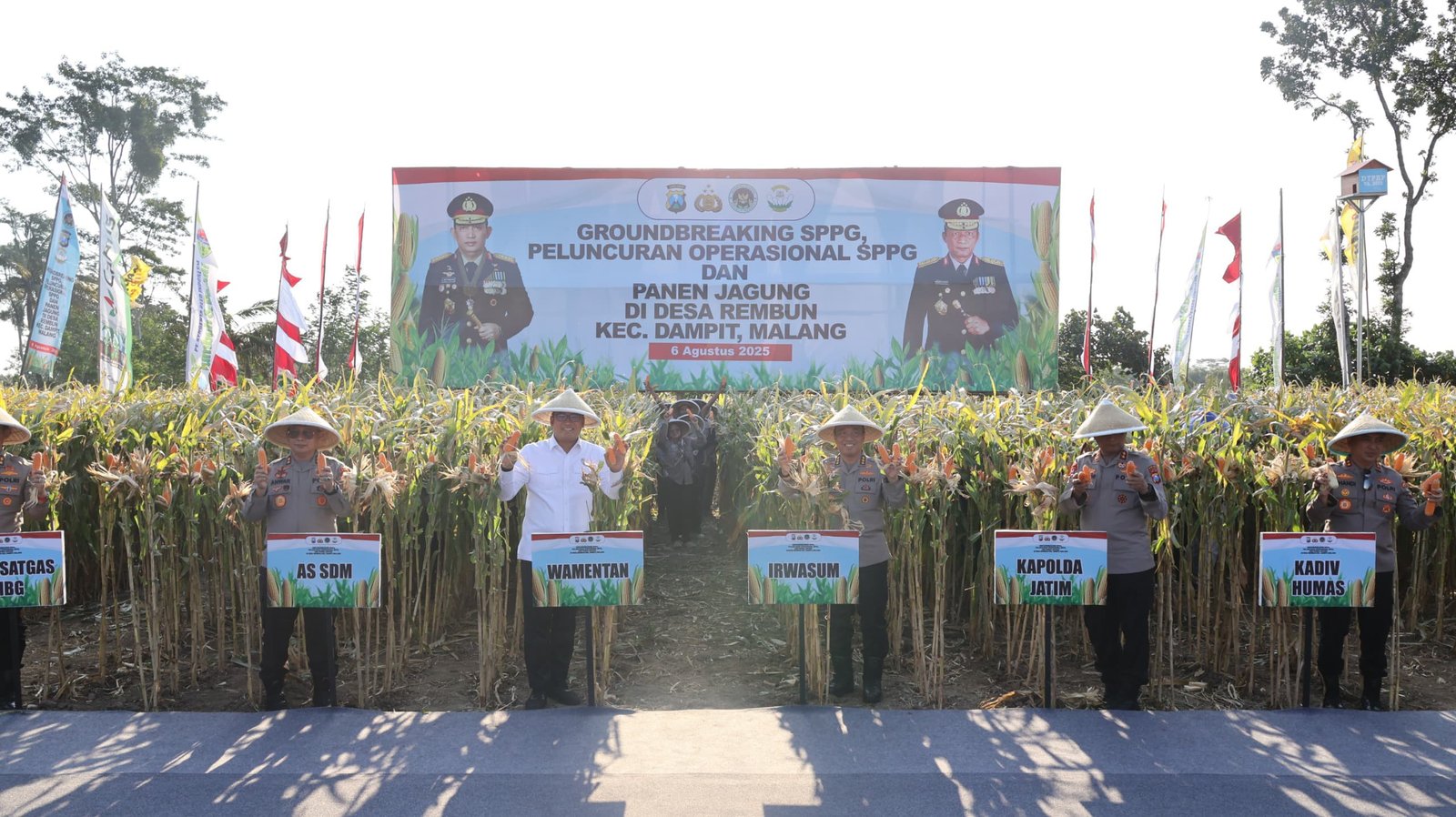 Panen Raya Jagung di Malang, Wujud Nyata Komitmen Polri dalam Ketahanan Pangan Nasional 