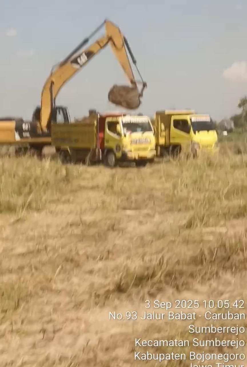 Bagai permainan bola semua pihak pengelola penambangan liar modus pembukaan lahan pertanian saling l