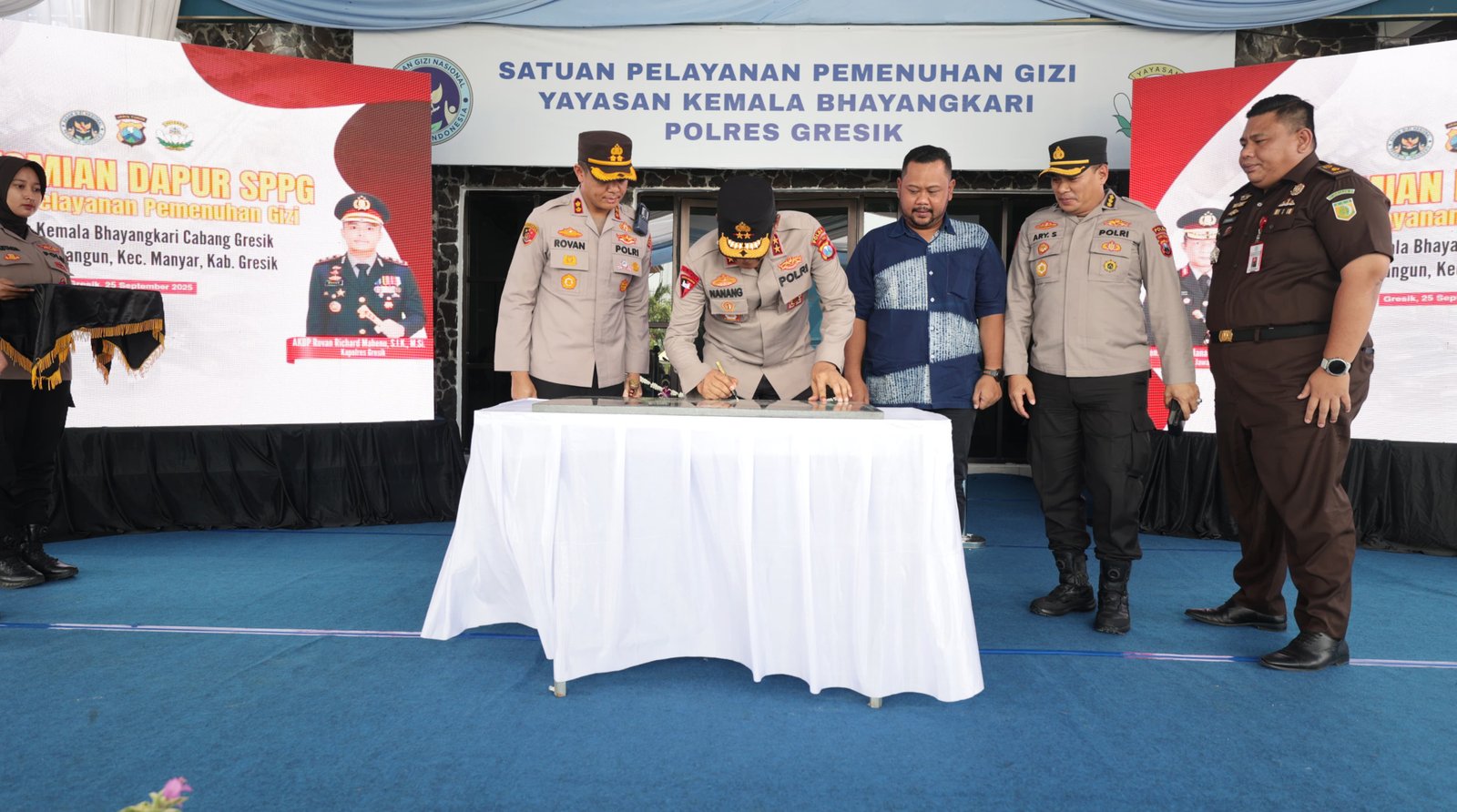 Kapolda Jatim Resmikan Dapur SPPG di Gresik, Dukung Pemenuhan Gizi 3.452 Siswa