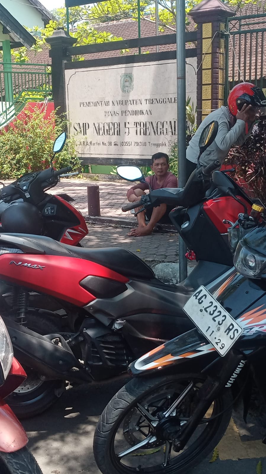 Distribusi Makanan Gratis SMPN 5 Terlambat, Wali Murid Berjam-jam Menunggu, Profesionalisme Dapur Di