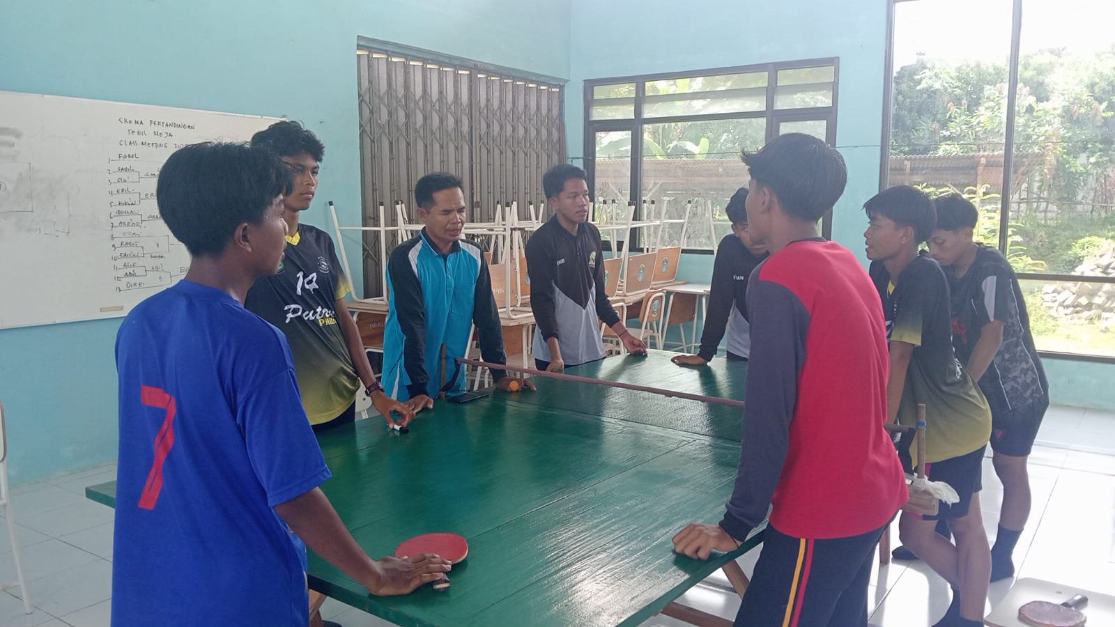  Semangat Sportivitas Siswa SMK Negeri 1 Arjasa Membara Lewat Class Meeting 2025
