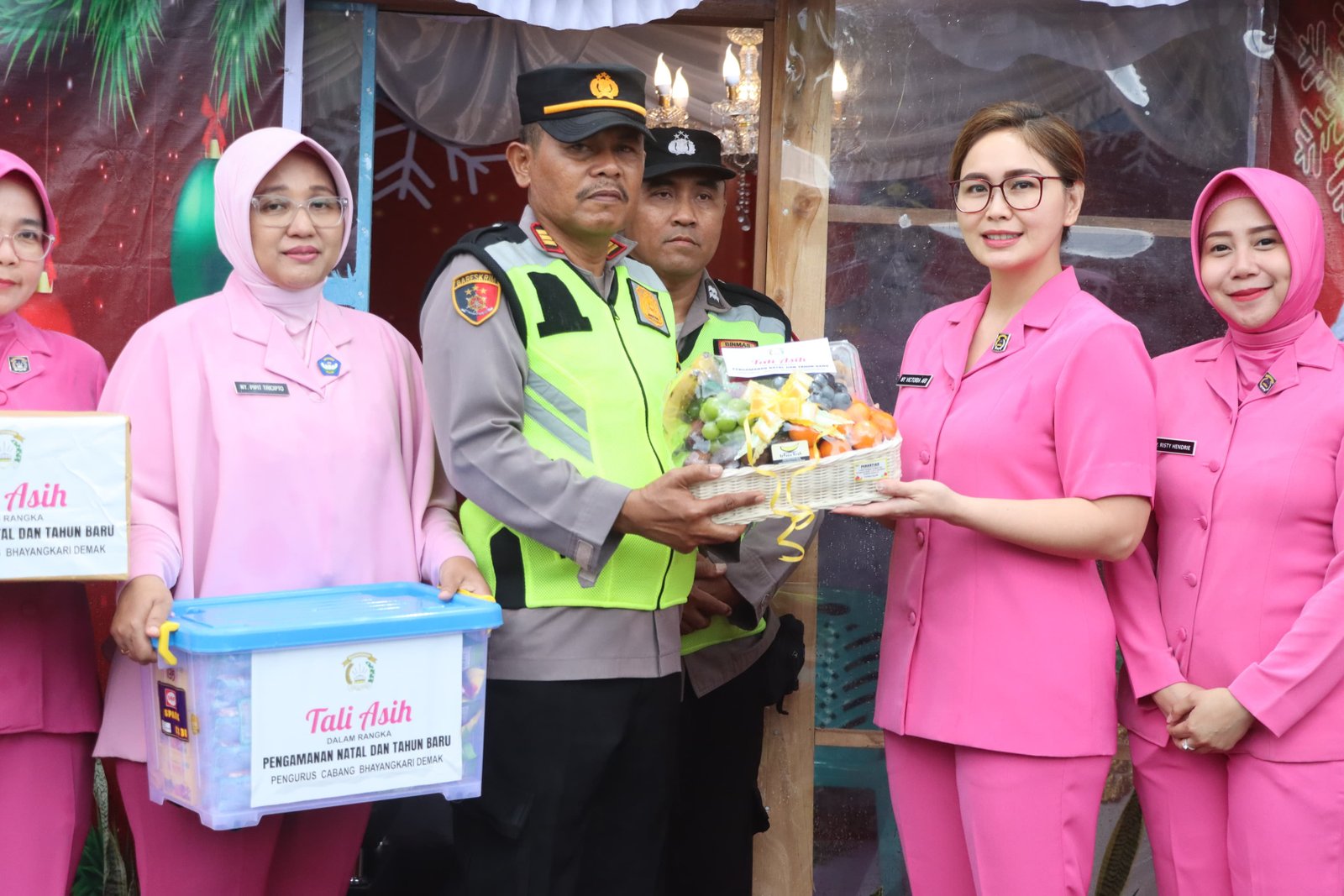  Bhayangkari Demak Beri Tali Asih, Kapolres Tekankan Kesiapsiagaan Personel Nataru
