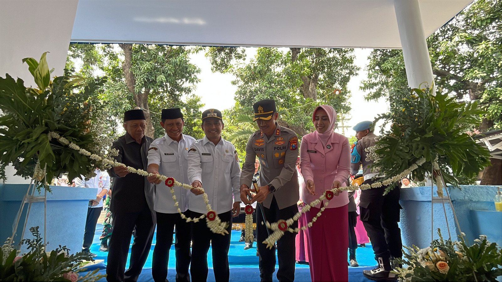 Kapolres Pasuruan Kota Resmikan SPPG YKB, Dukung Program Makan Bergizi Gratis