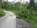 Jalan Kabupaten Rusak Parah di Panusupan, Usulan Desa Tiga Bulan Mengendap Tanpa Respons