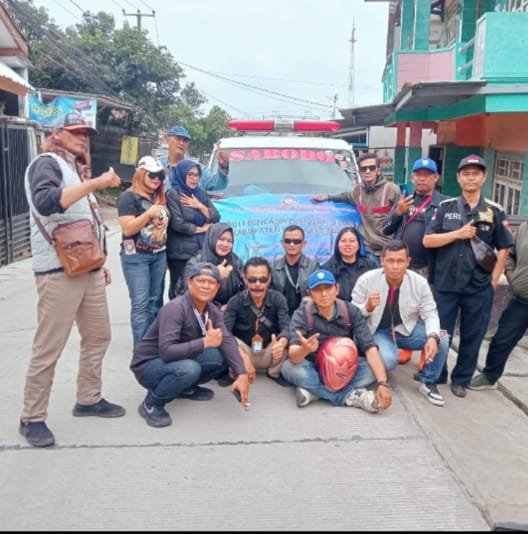 ASWIN DPC Bandung Barat Gelar Bakti Sosial, Banyak Tokoh Hadir di Lokasi Longsor Desa Pasirlangu