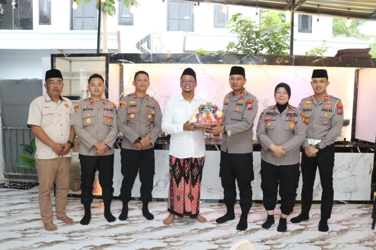 Perkuat Sinergi Ulama dan Polri, Kapolres Sumenep Jalin Silaturrahmi dengan Ketua PCNU