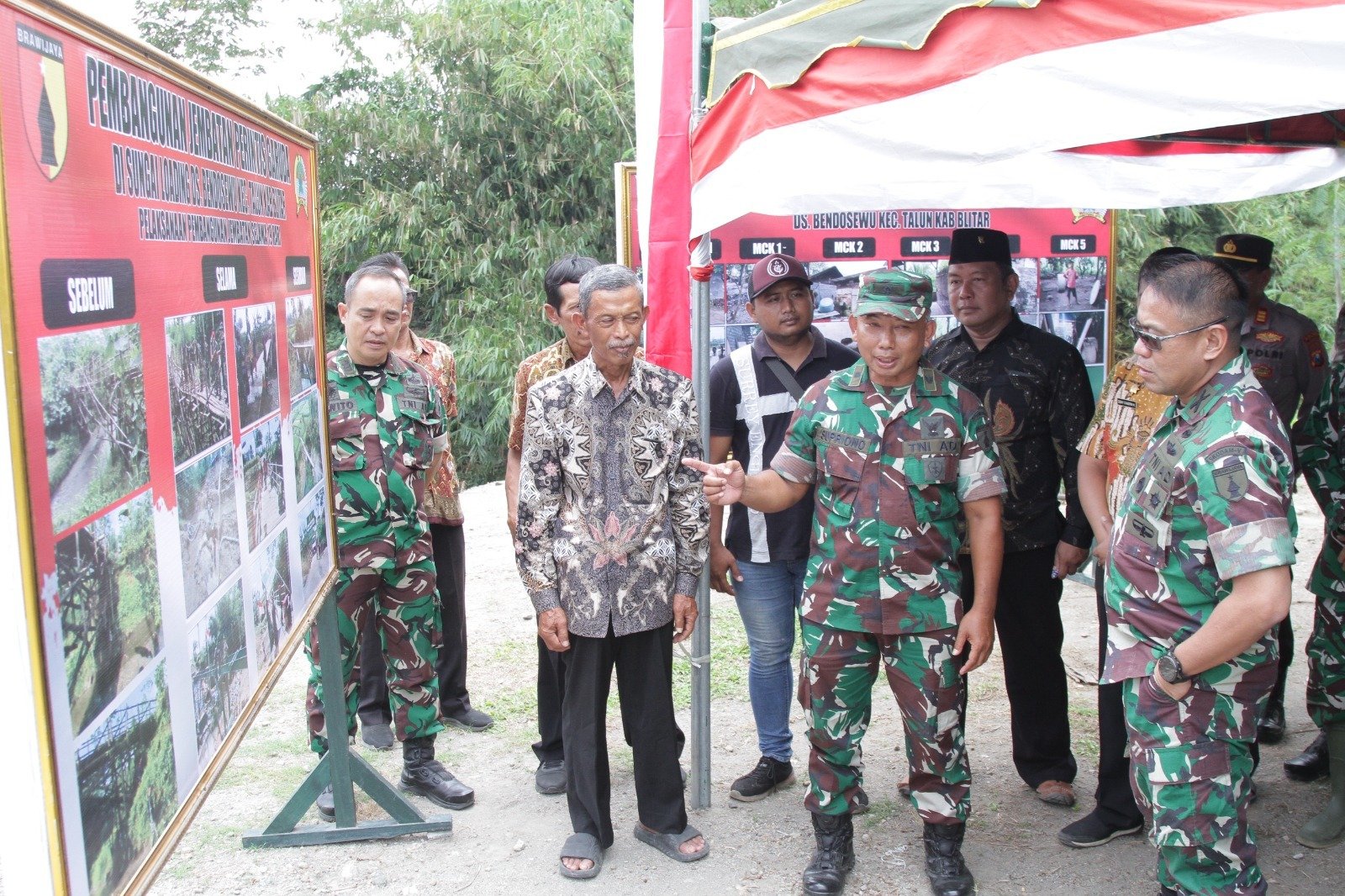 Monitoring Dan Evaluasi Aster Kasdam V-Brawijaya, Tinjau Jembatan Perintis Garuda Di Wilayah Kodim 0