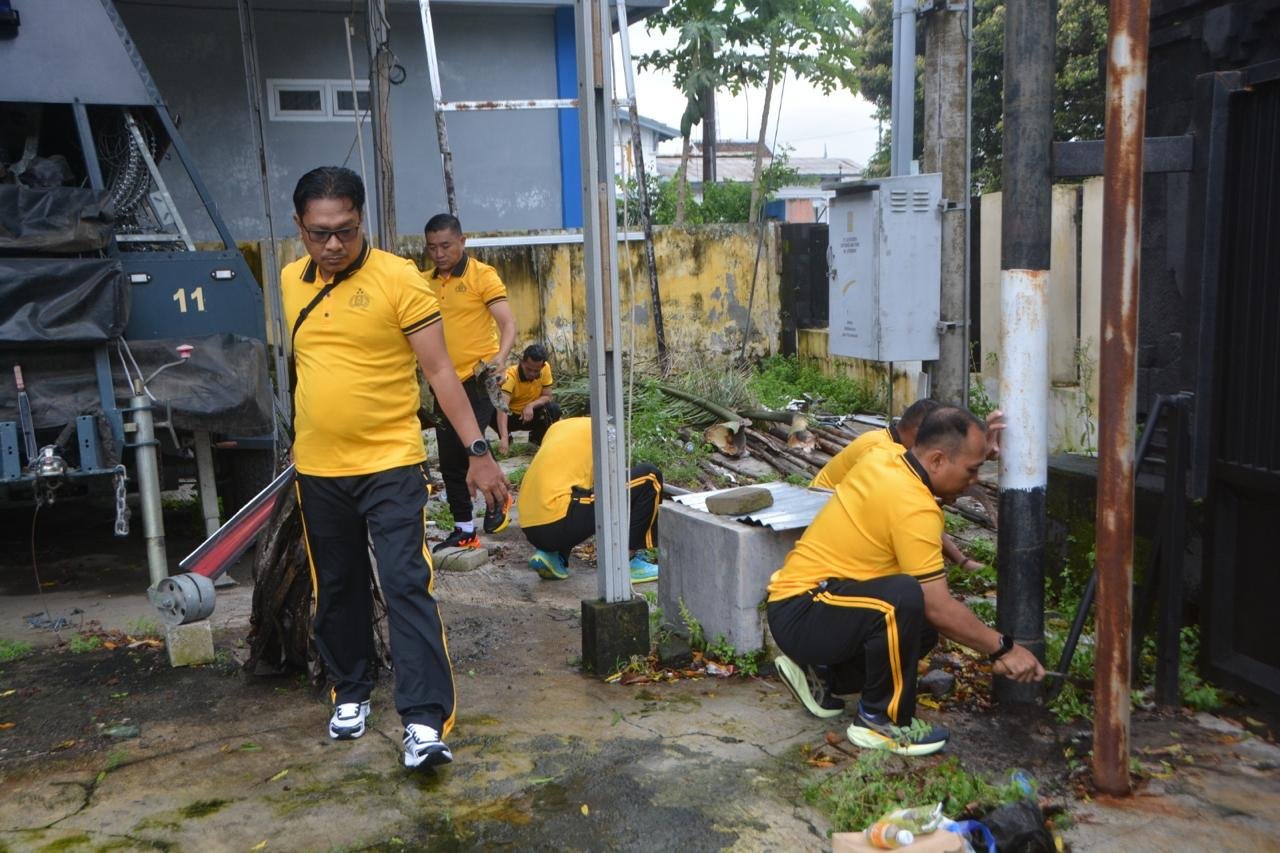 Polres Bondowoso mendukung Program Gerakan Indonesia Asri 