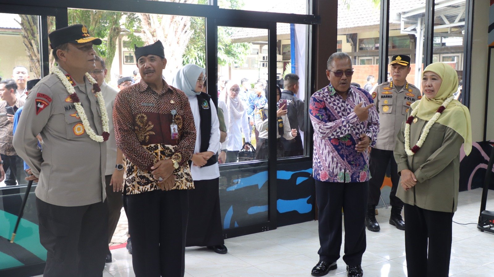Gubernur dan Kapolda Jatim Resmikan Sarana Prasarana SMAN 2 Taruna Bhayangkara di Banyuwangi